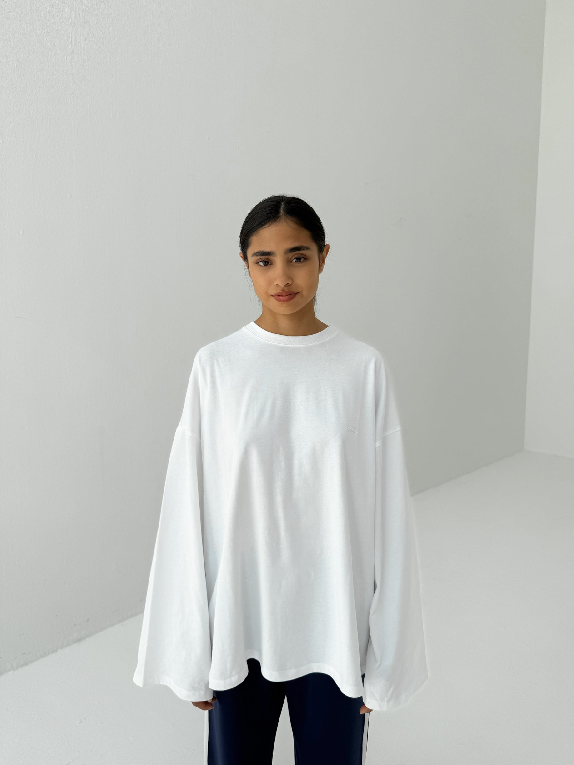 cmfe. oversized t-shirt with sleeves