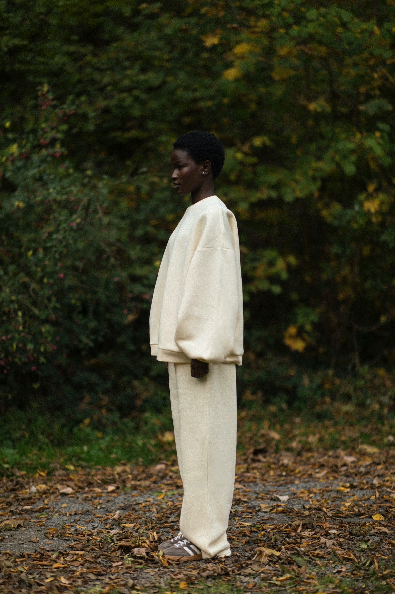 cmfe. straight leg jogger - butteryellow