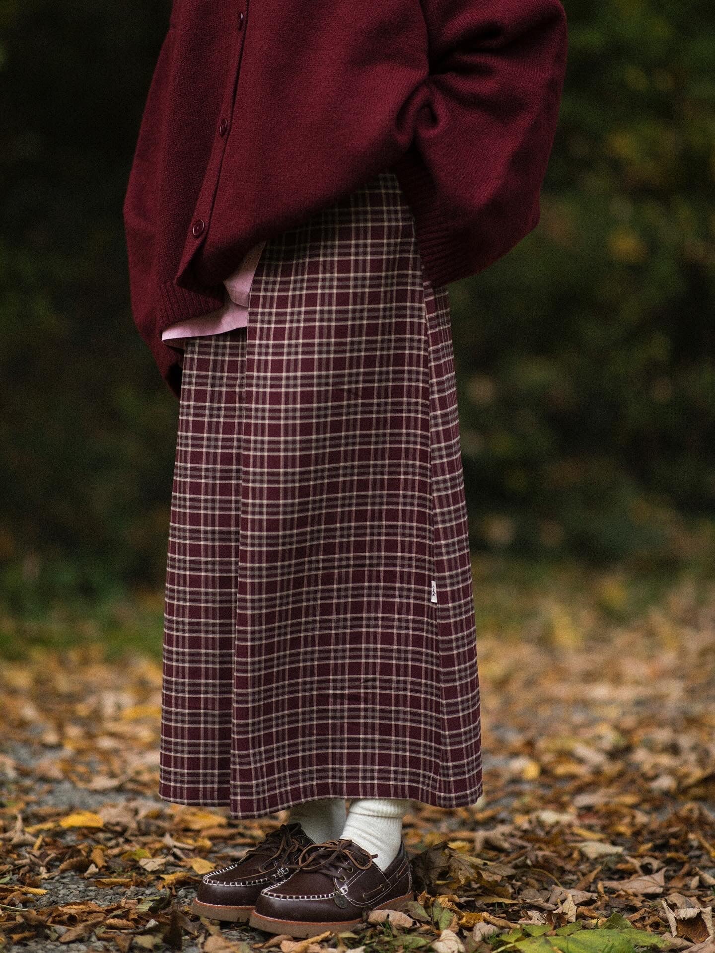 cmfe. maxi skirt - brown plaid – COMFEE