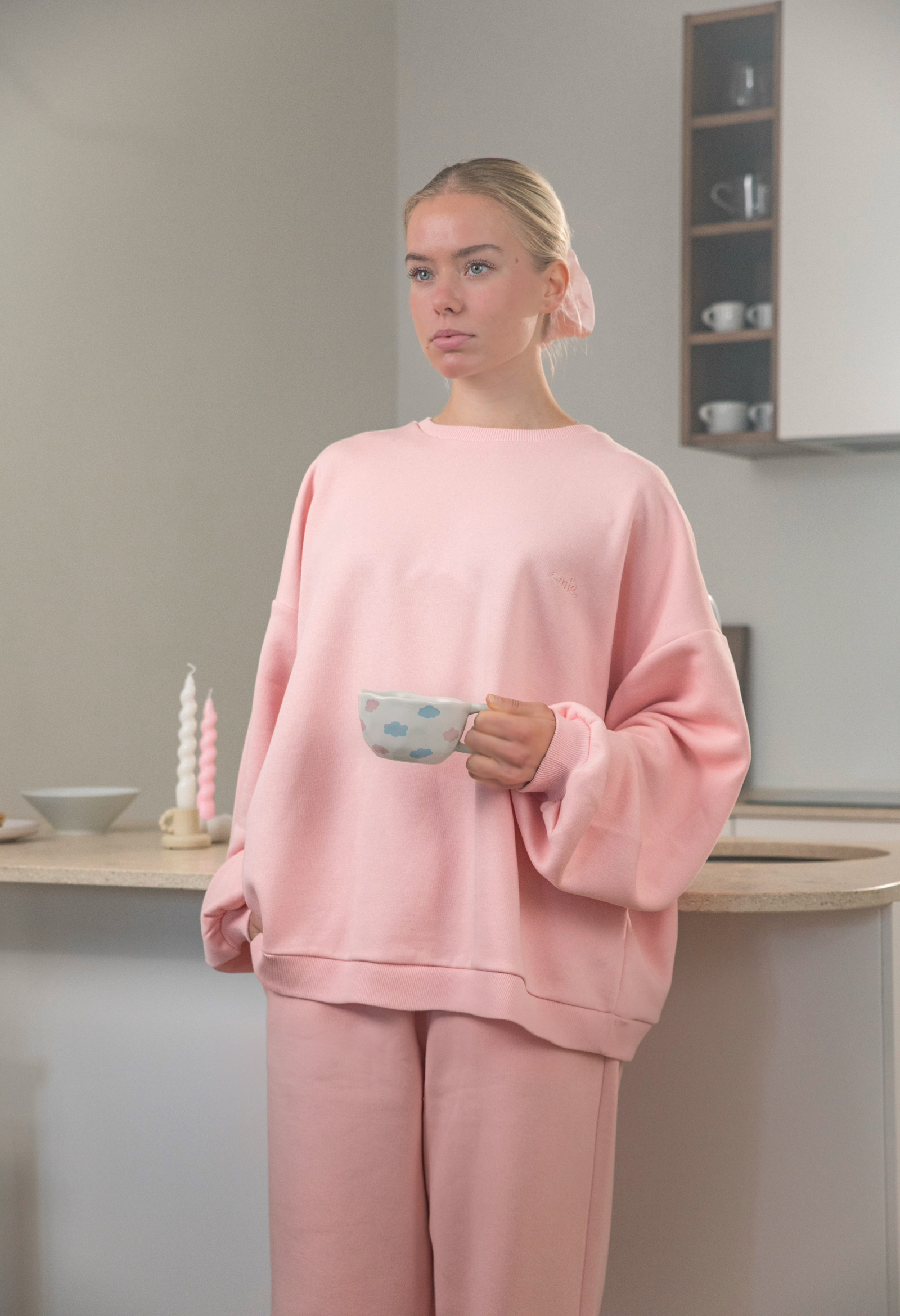 cmfe. sweatshirt - pink