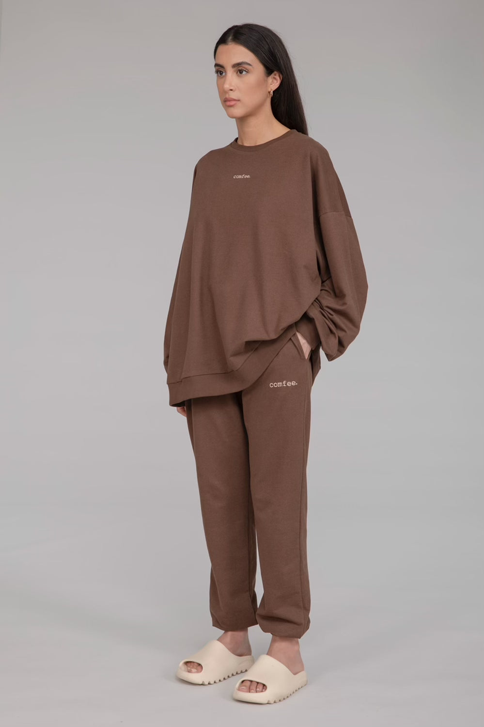 COMFEE. lightweight joggers - dark brown