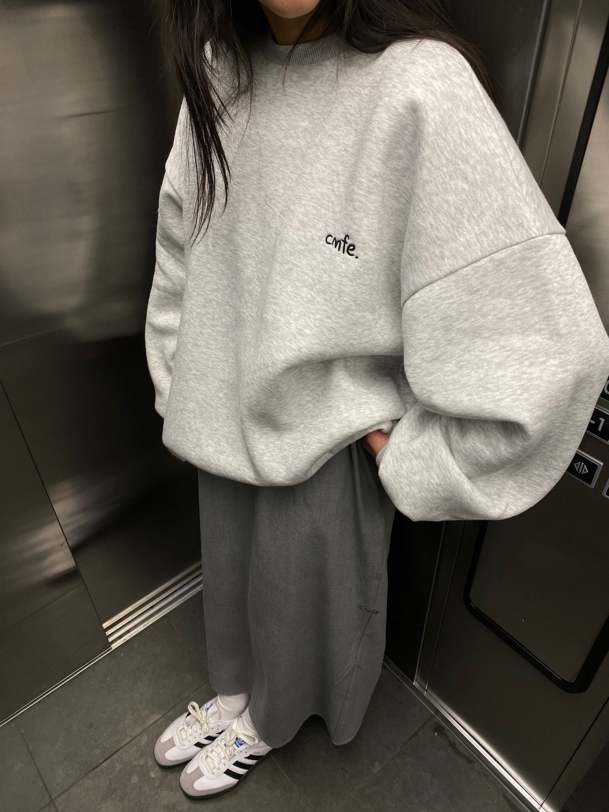 cmfe. sweatshirt - light grey
