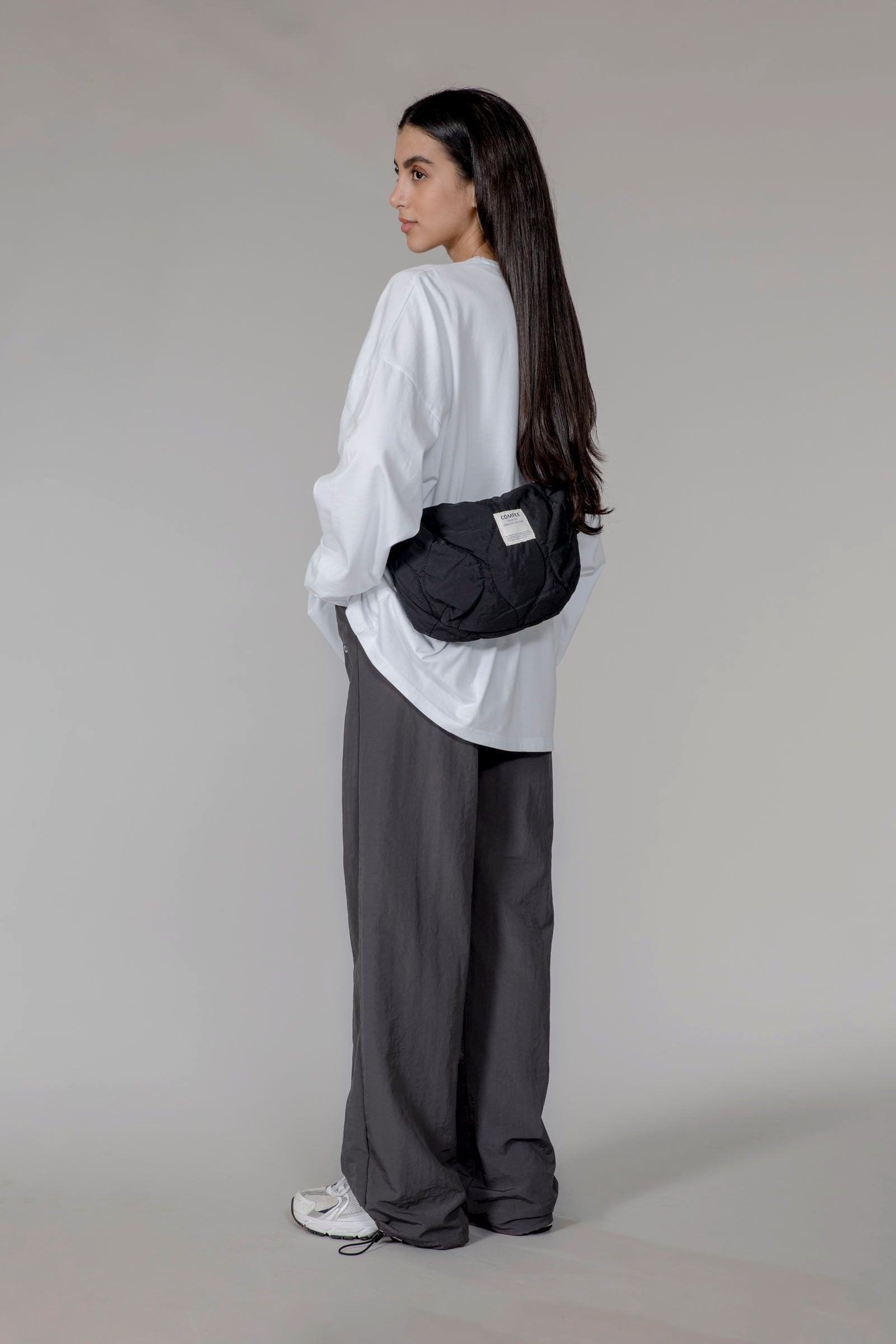 PILLOW crossbody bag - black