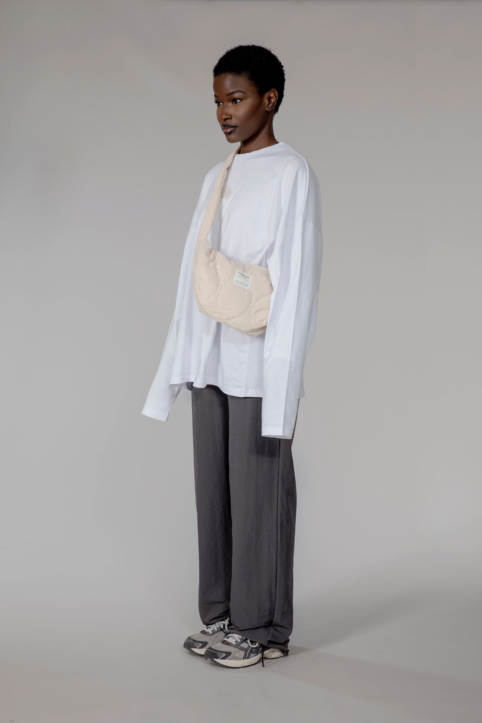 PILLOW crossbody bag - beige