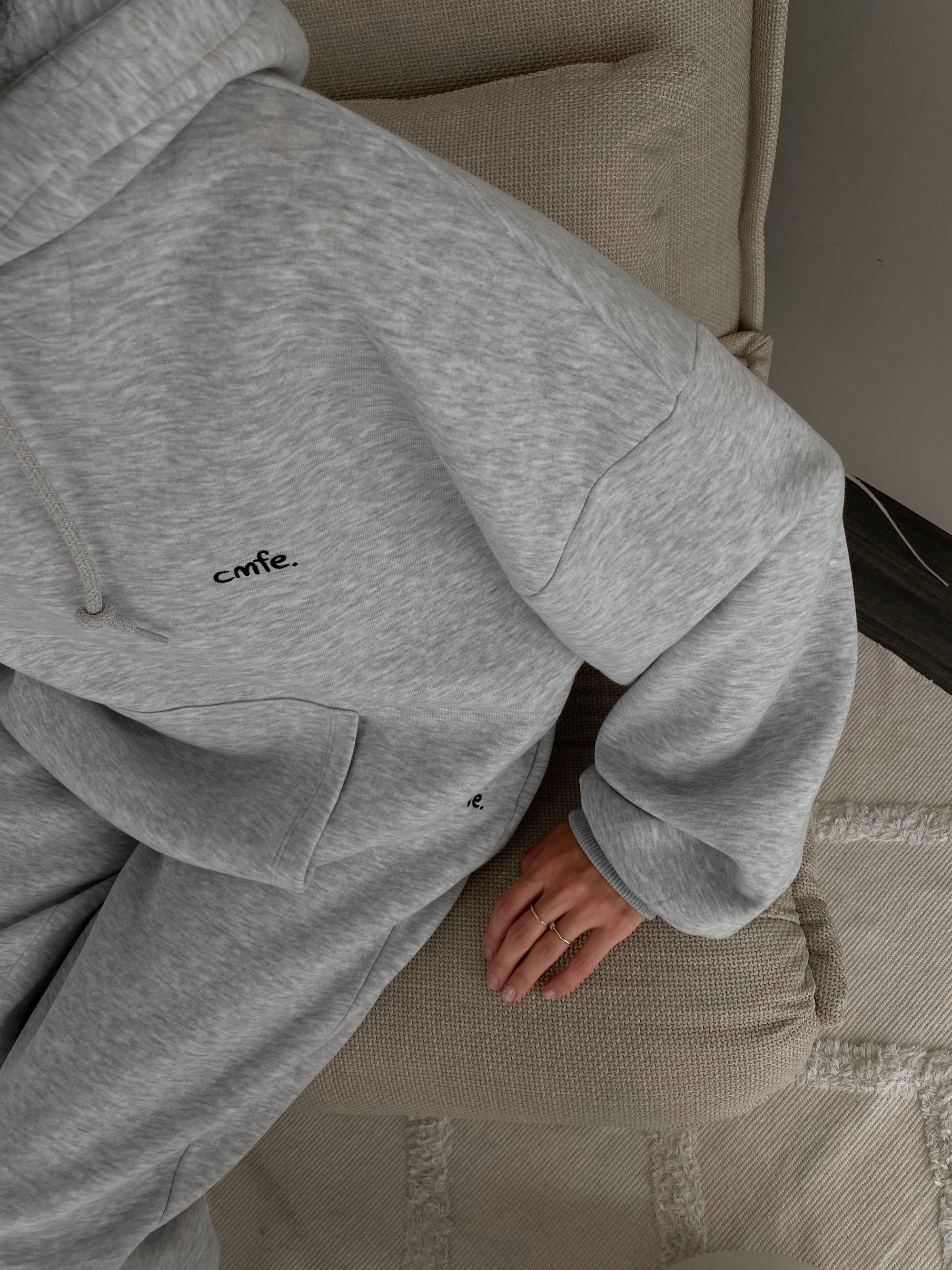 cmfe. hoodie - light grey